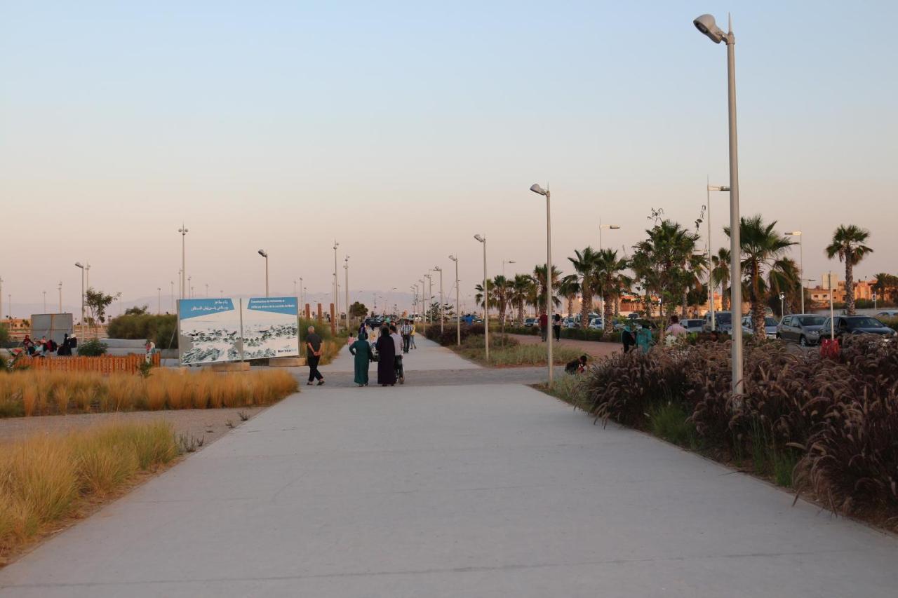 شقة Studio Nador Near Of Lc Waikiki Klima Parking Wifi المظهر الخارجي الصورة